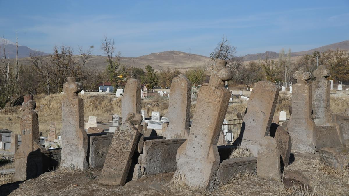 Kayseri  Develi Osmanl Mezar talar fotoraflar resimleri