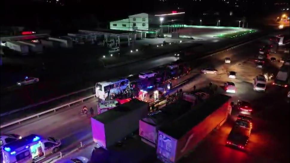 Amasya'da zincirleme kaza: Çok sayıda yaralı var