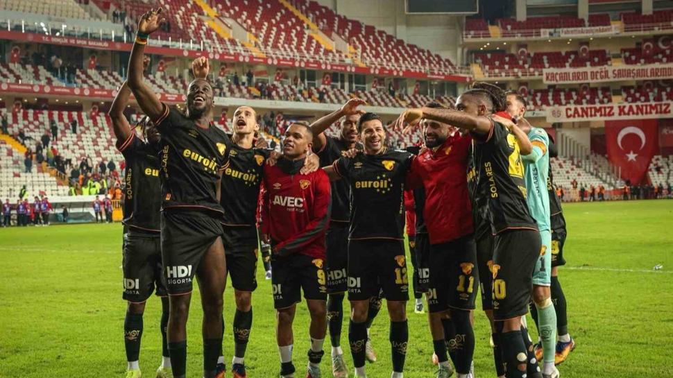 Göztepe dış sahada galibiyetlerine devam ediyor