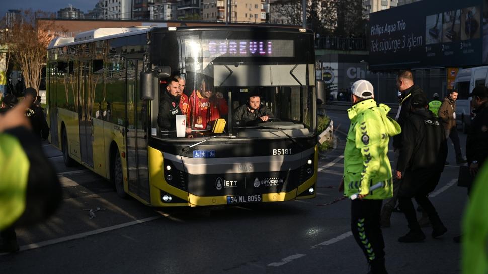 Kadıköy'de derbi öncesi trafik durma noktasına geldi