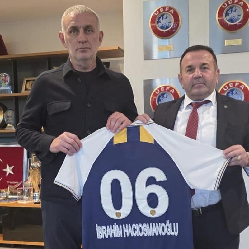 MKE Ankarag�c� Ba�kan� Nuri Muhammet Yaman'dan TFF'ye ziyaret