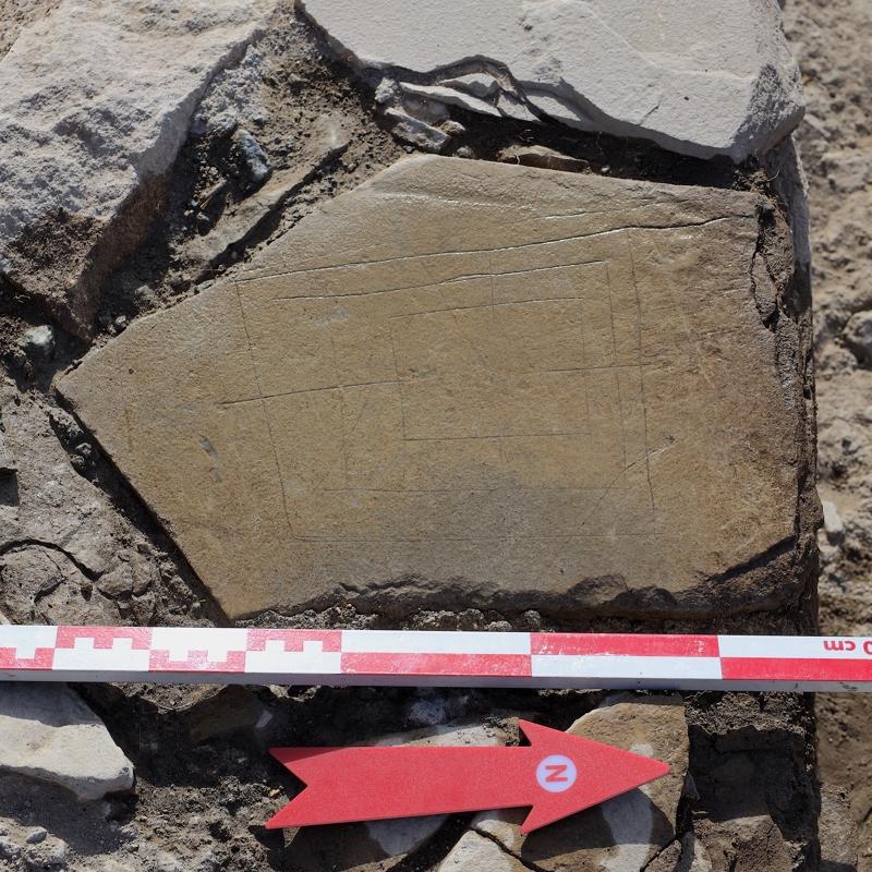 Osmanl askerlerinden stratejik dokuz ta oyunu