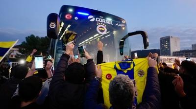 Fenerbahe, Chobani Stad'na hareket etti!