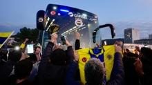 Fenerbahe, Chobani Stad'na hareket etti!