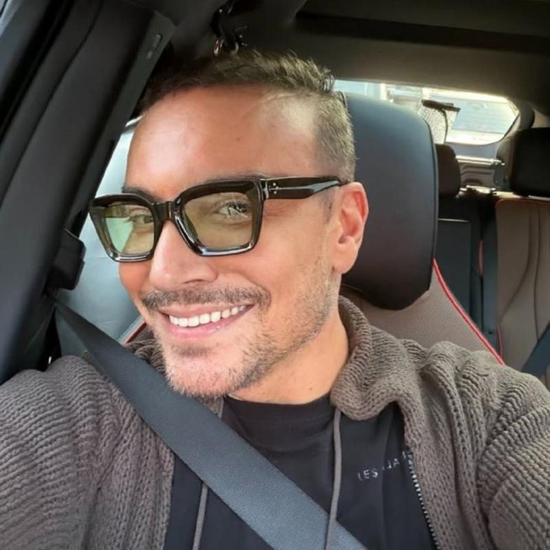 Cenk Eren'den yrekleri aza getiren paylam! u an bu durumdaym...