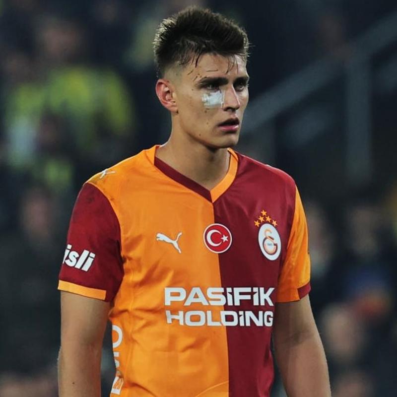 Derbide Kazmcan Karata' att akmakla yaralayan taraftar yakaland