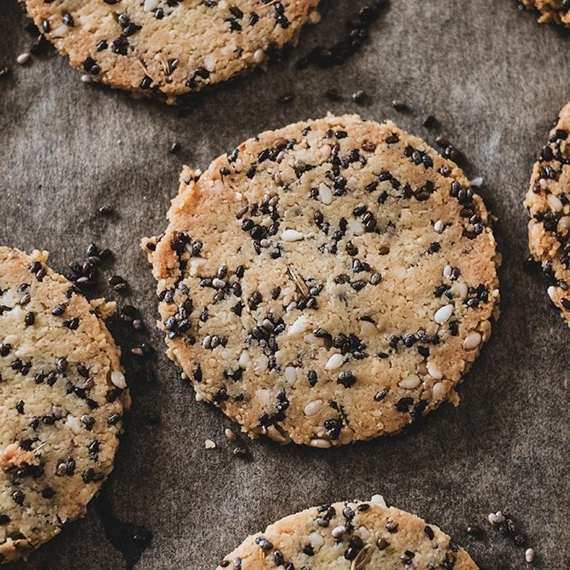 En kolay pastane usul tuzlu kurabiye tarifi: Haftalarca bayatlamayan kurabiyenin pf noktas sirke