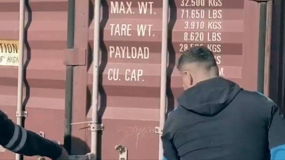 Mersin'de göçmen kaçakçılarına darbe: 9 tutuklama