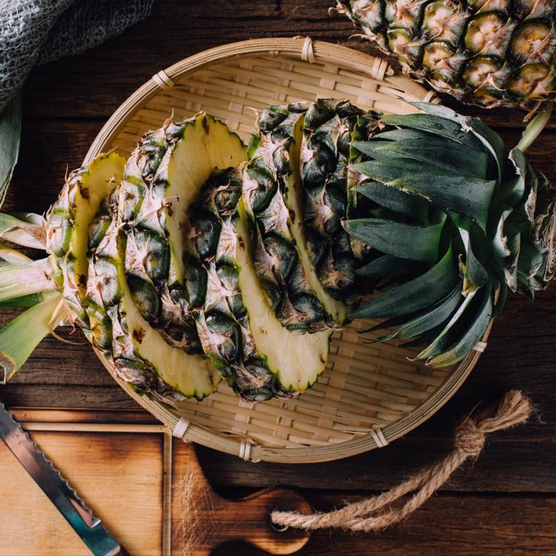 demi paralayan o meyve... Fazlalklar apur upur atyor