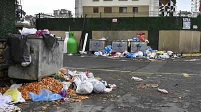 CHP'li belediyede iiler ii brakt! Yollar p gtrd, vatanda isyan etti