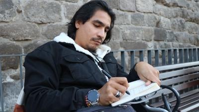 �ki �niversite mezunu serebral palsili Hikmet engel tan�mad� hayallerine ula�t�