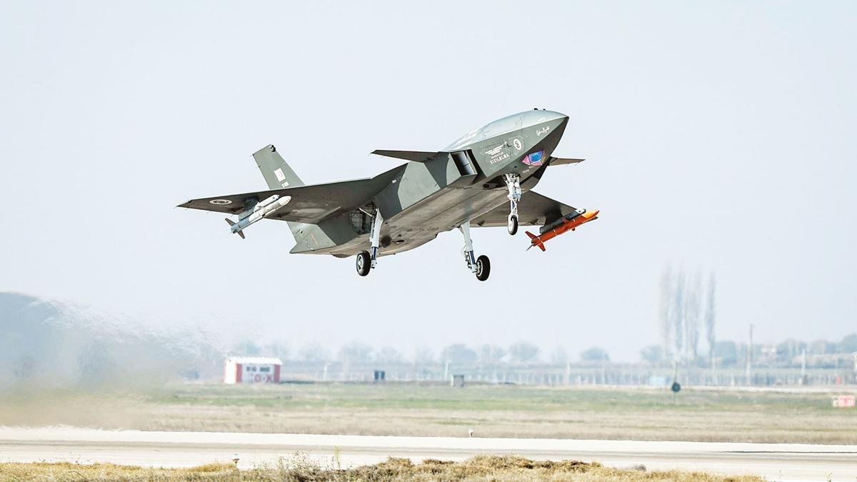 havaclk yeni a jet hedef vuru gr tesi fze fotoraflar resimleri