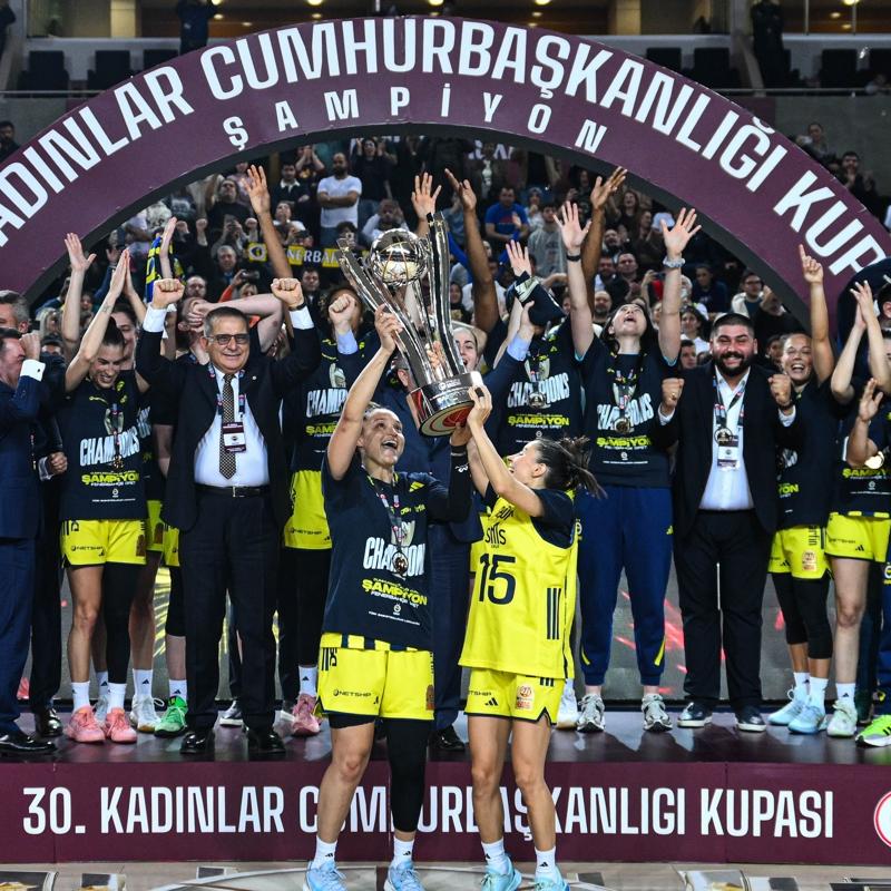 14. kez kazand! Cumhurbakanl Kupas'nn galibi Fenerbahe