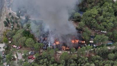 Fethiye'de kamp alannda yangn... ok sayda bungalov ve karavan yand