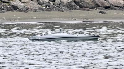 Karadeniz'de gerilim yaylyor... nsansz Deniz Arac imha edildi