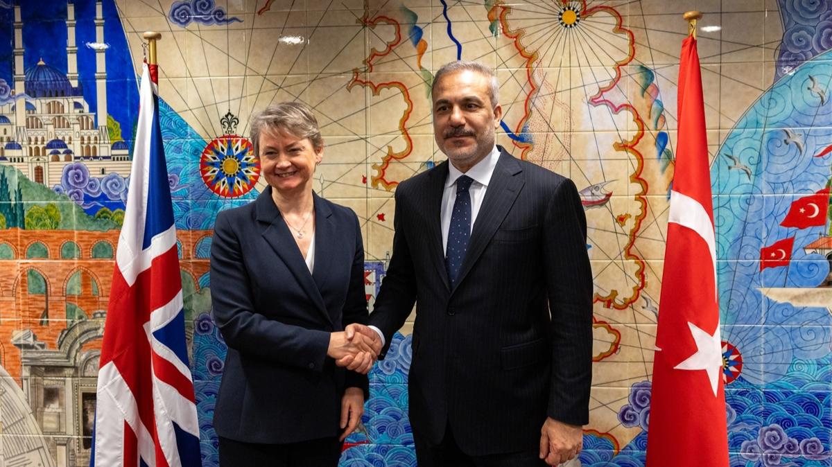 Hakan Fidan  Yvette Cooper  Brksel fotoraflar resimleri