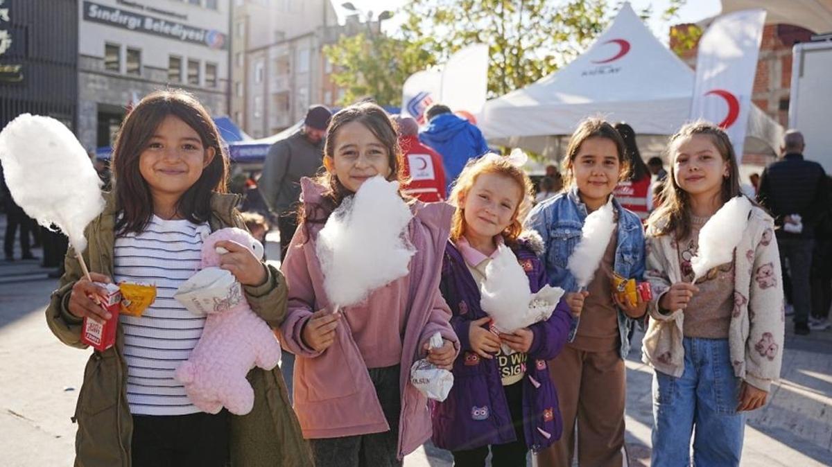 Balkesir Valisi Deprem aklamas Cumhurbakan Erdoan Devlet yardm Vatanda destei fotoraflar resimleri