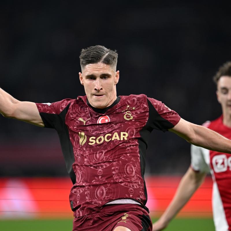 TFF'den Galatasaray'a ret! Roland Sallai'nin cezas onand