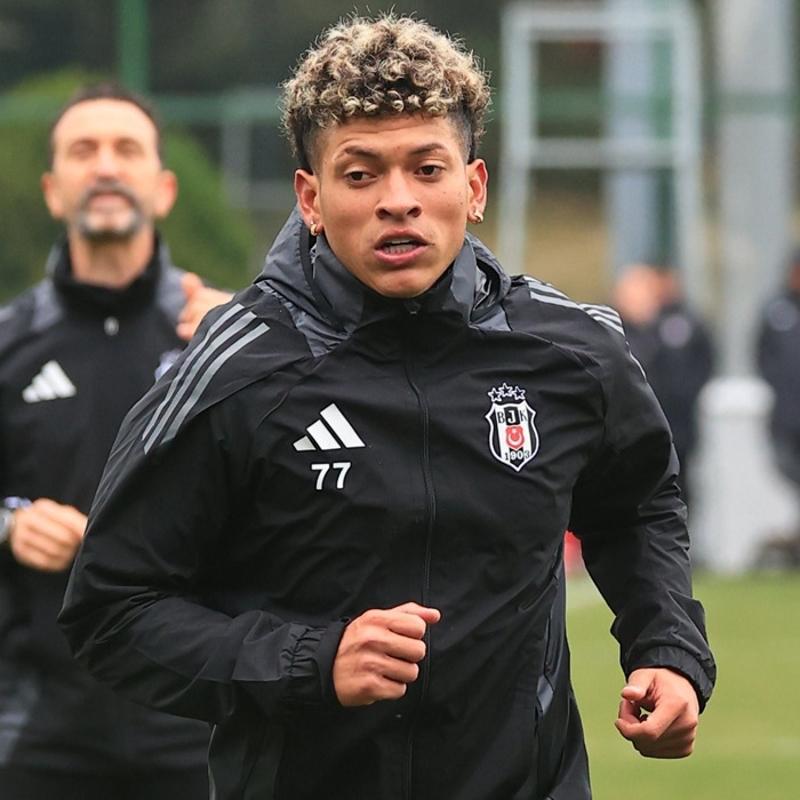 Kiralk gnderilmiti! Elan Ricardo, Beikta'a geri dnyor