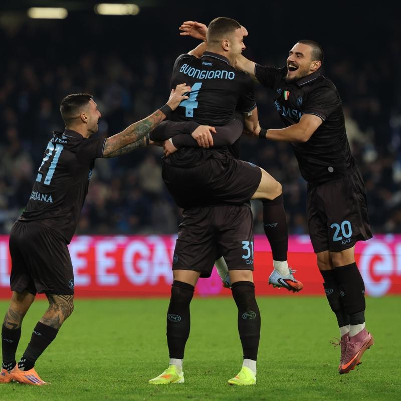 Napoli, talya Kupas'nda penaltlarla turlad