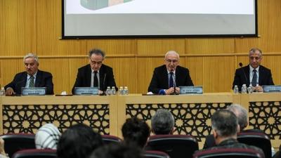 �slam Ansiklopedisi'nden bu kez de bir kitap ��kt�