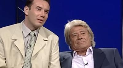 Yllar sonra ortaya kt... O an, dinleyenleri oke etti!