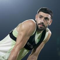 Yeni s�zle�me imzalam��t�! Merih Demiral'a dev maa�