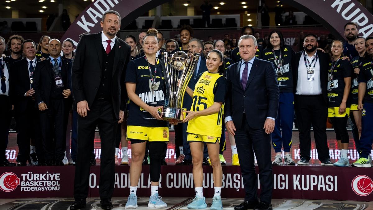 fenerbahe opet bk mersin cumburbakanl kupas fotoraflar resimleri