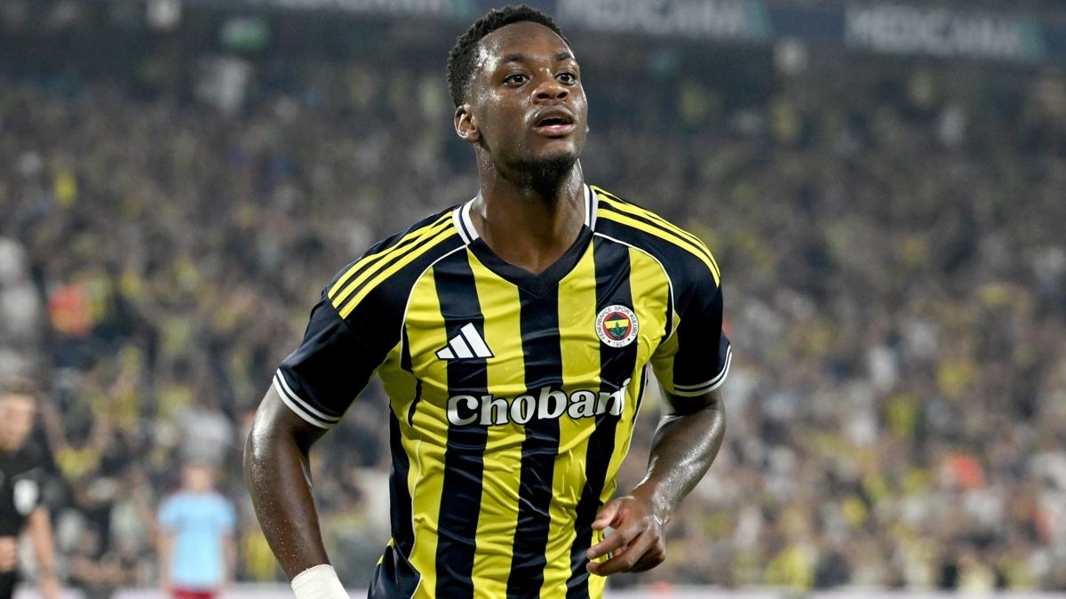 jhon duran fenerbahe uefa fotoraflar resimleri