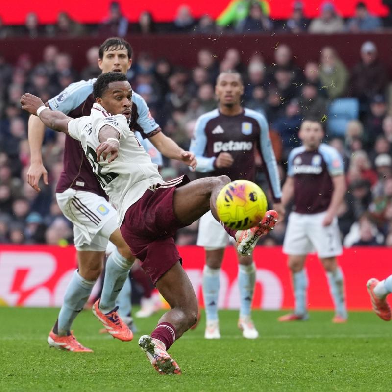 Arsenal, Aston Villa deplasman�ndan eli bo� d�nd�