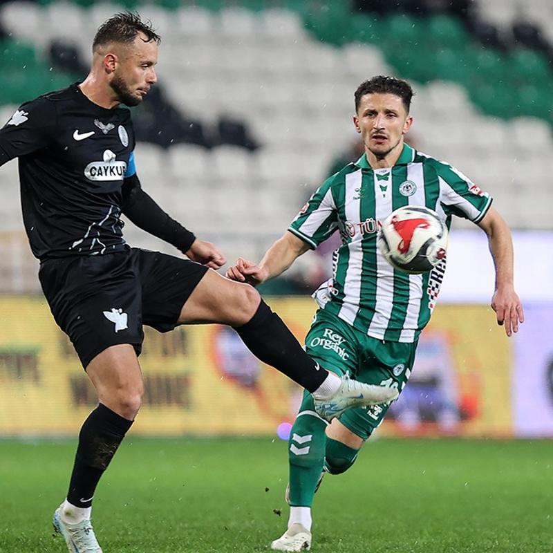 Konyaspor ile Rizespor puanlar paylat