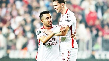 Emre K�l�n� ligdeki ilk gol�n� att�