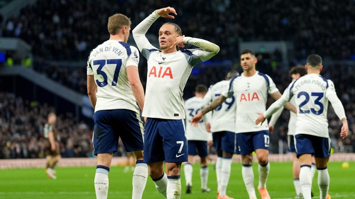 tottenham brentford premier lig fotoraflar resimleri