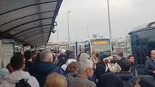 Baygnlk geiren ocuk, yanaan metrobsn altnda kald: Tedavisi sryor