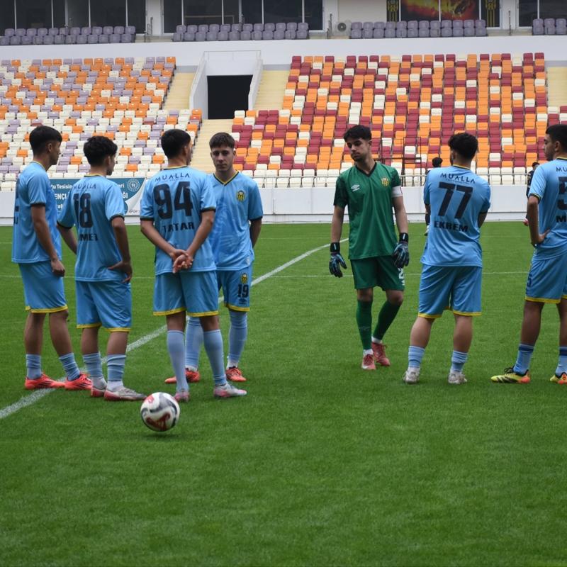 Yeni Malatyaspor maa 7 kiiyle kt! Karlama iptal oldu