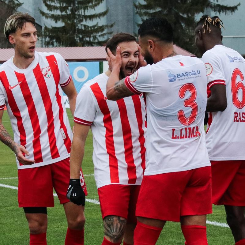 Boluspor evinde 3 puan� 2 golle ald�