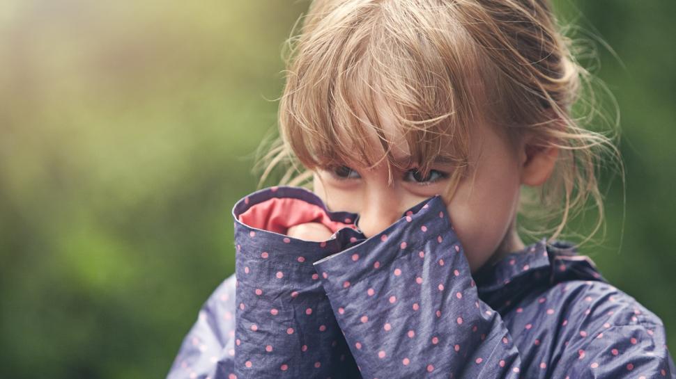 �ocuklarda �ekingenlik duygusu nas�l ge�er? En etkili �neriler