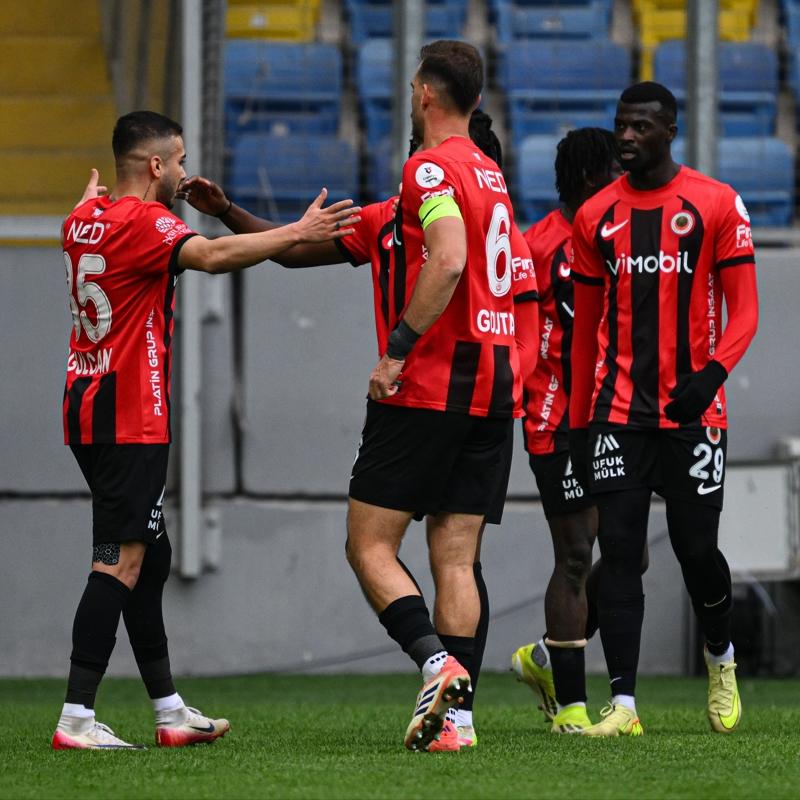 Gen�lerbirli�i evinde Fatih Karag�mr�k'� rahat yendi