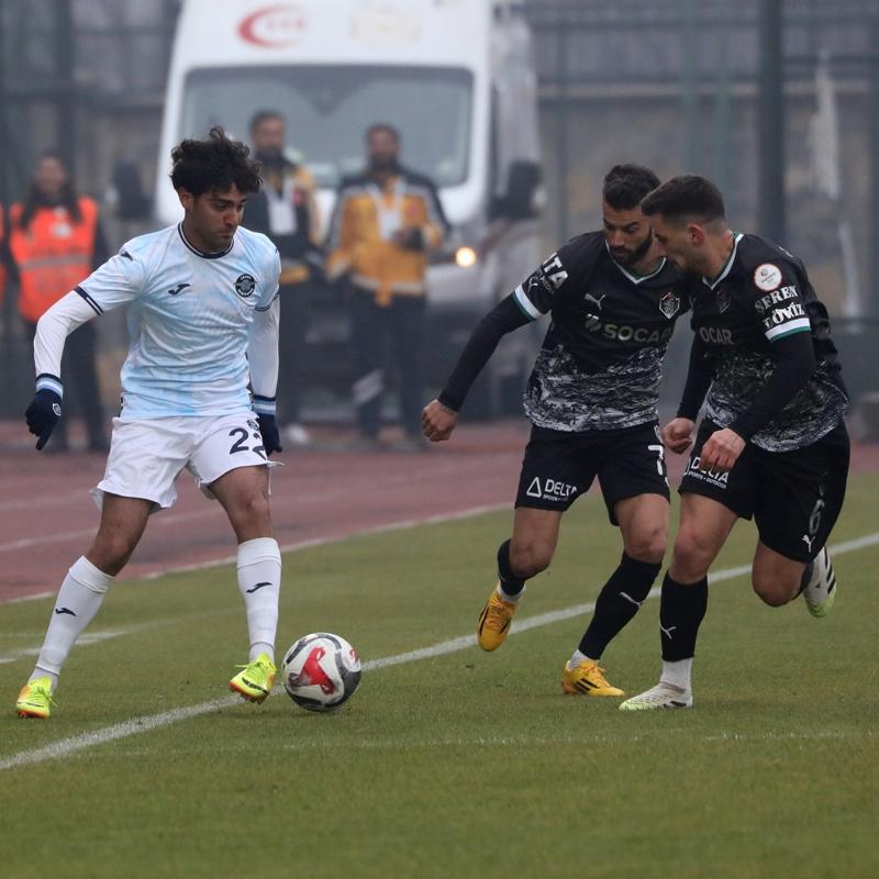 I�d�r FK evinde 4 golle kazand�