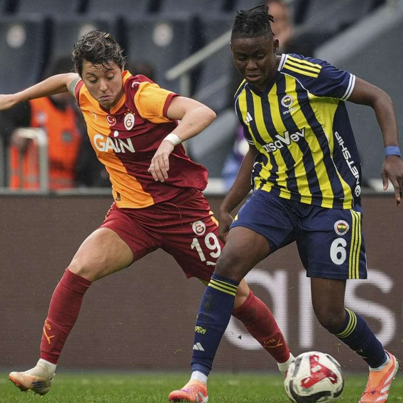 Kad�nlar�n derbisinde kazanan Fenerbah�e!