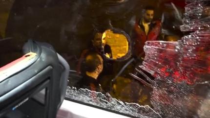 Galatasaray takm otobsne tal saldr!