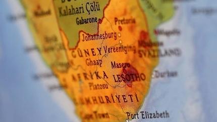 Gney Afrika, Filistinlilerin istismarn engellemek iin 90 gnlk vize muafiyetini kaldrd