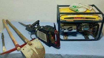 Krehir'de kaak kazya sust: 3 kii yakaland