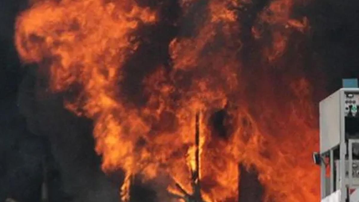 Goa yangn turistler gece kulb fotoraflar resimleri