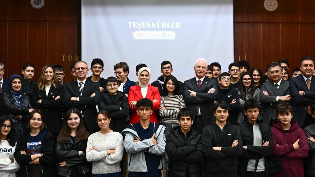 Gen Geliim Akademisi T3 Vakf Valilik fotoraflar resimleri