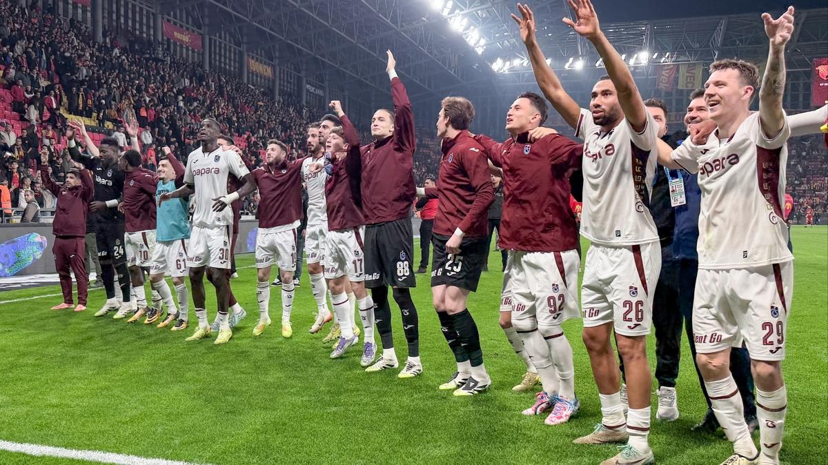Trabzonspor SerdarSaat GalibiyetDuygusu fotoraflar resimleri