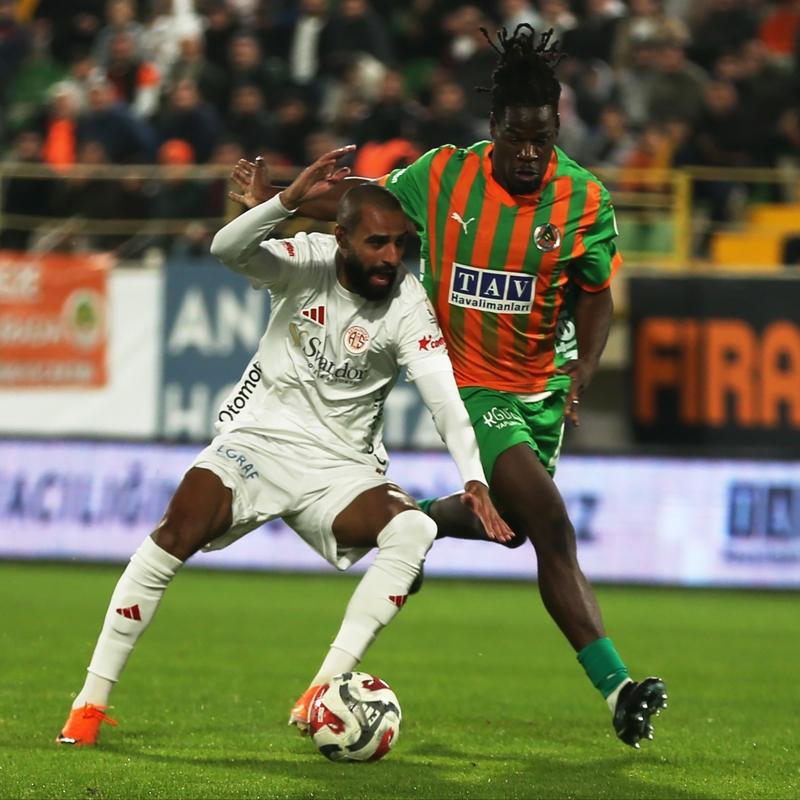 Akdeniz derbisinde gol yok