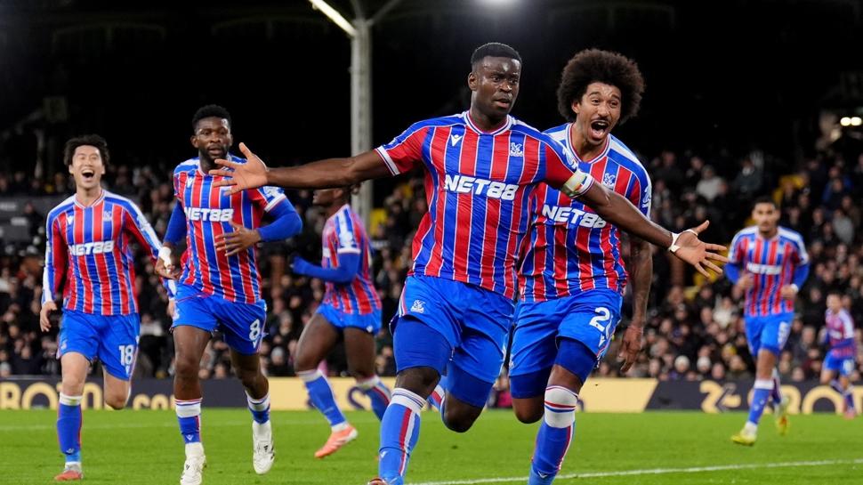 Crystal Palace, Fulham karşısında 2 golle güldü