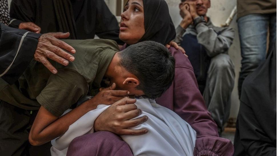 Gazze'de can kaybı 70 bini aştı