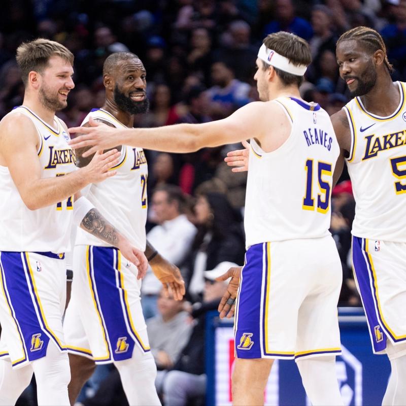 Los Angeles Lakers deplasmanda Philadelphia 76ers' yendi